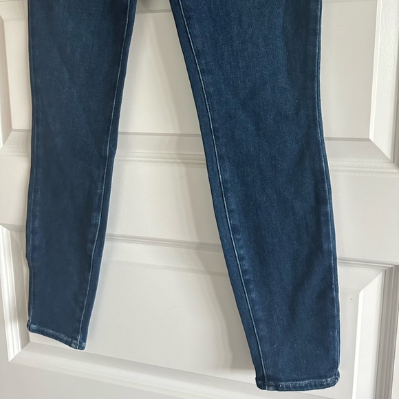 PAIGE High Rise Muse - Skinniest Fit Jeans - Picture 3 of 11